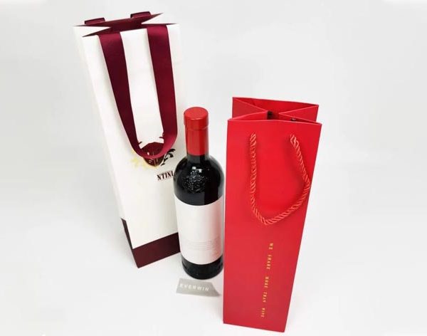 Rượu đồ uống