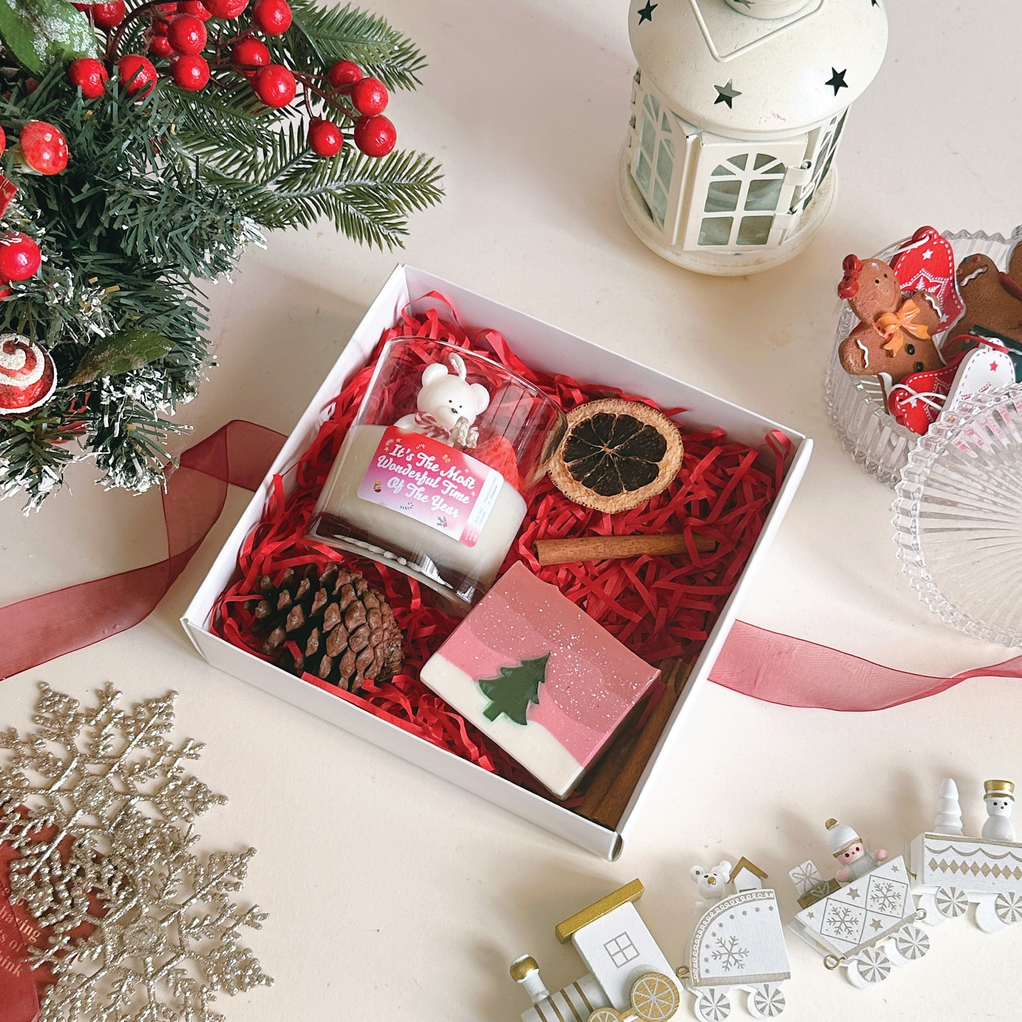 Hộp Quà Noel Nến Thơm & Xà Phòng Nghệ Thuật